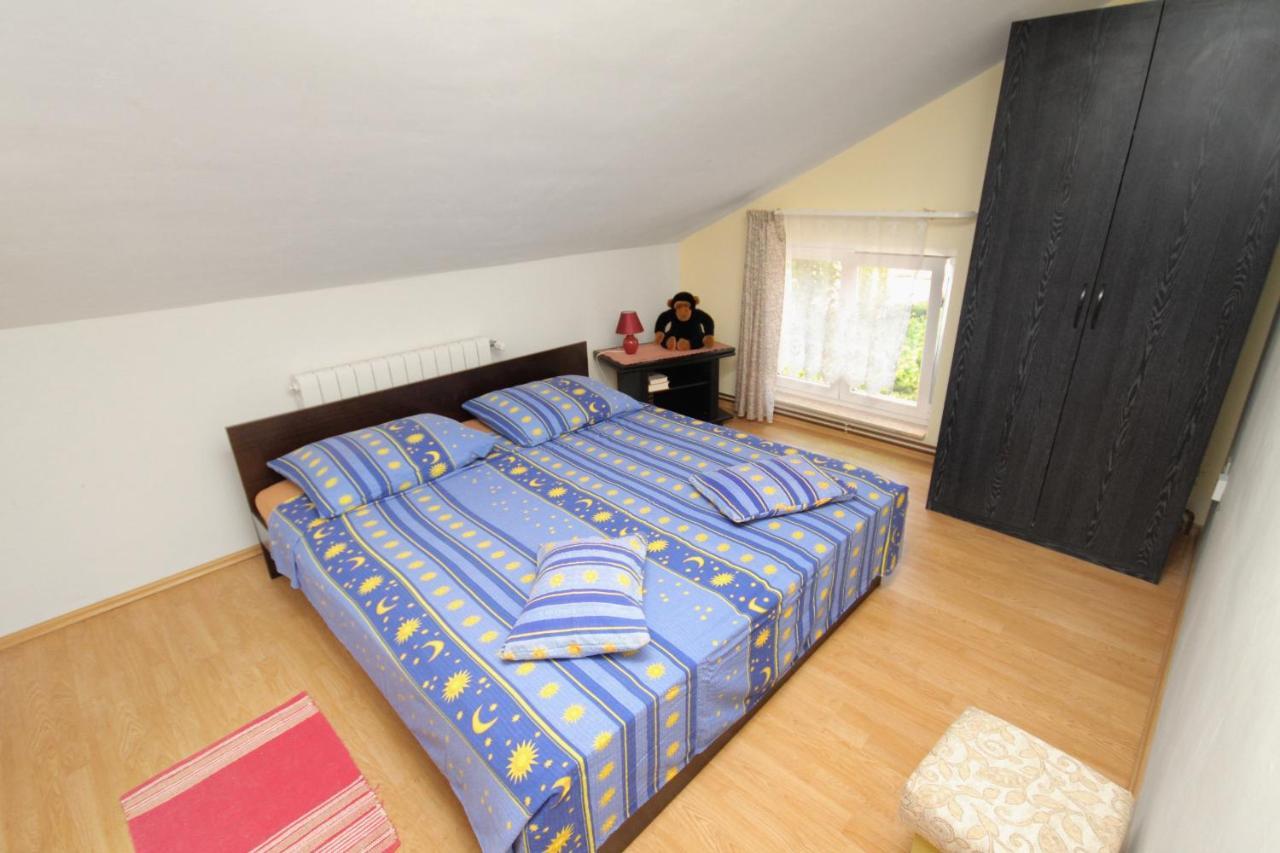 Apartments And Rooms With Parking Space Njivice, Krk - 5458 Экстерьер фото