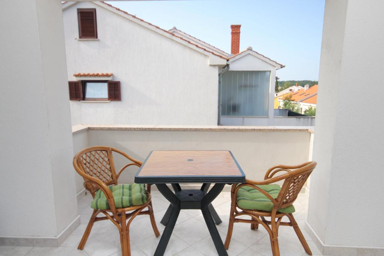 Apartments And Rooms With Parking Space Njivice, Krk - 5458 Экстерьер фото