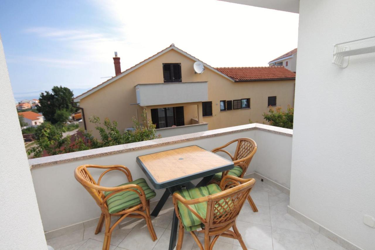 Apartments And Rooms With Parking Space Njivice, Krk - 5458 Экстерьер фото